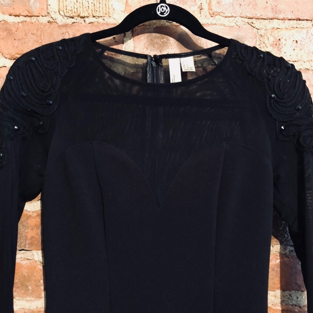 FOREVER 21 Black Mini Dress Size S